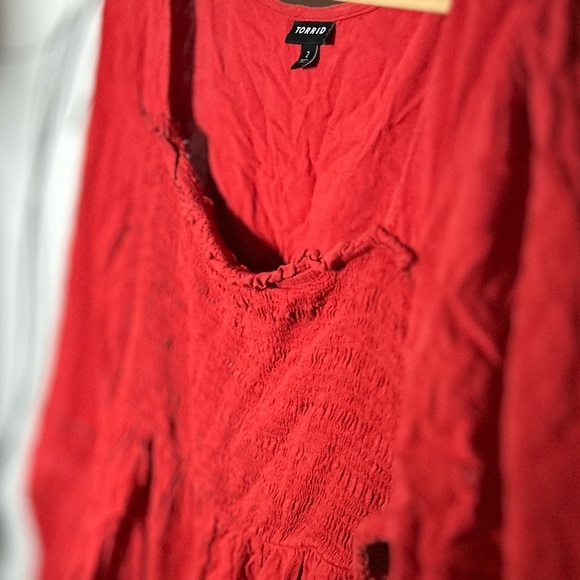 Torrid Orange Babydoll Slub with Lace Inset Smocked Tiered Top, Women’s Plus 2 - Picture 3 of 7